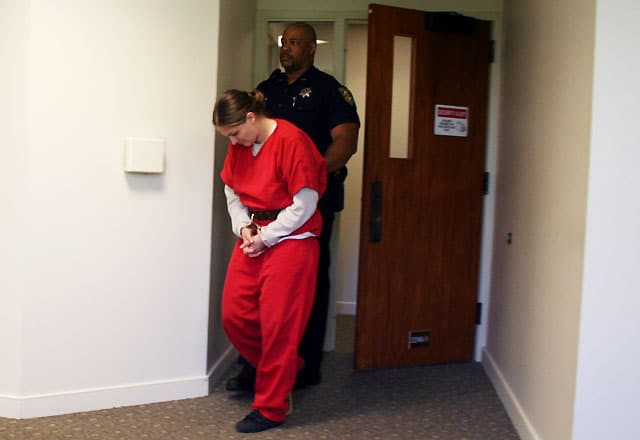 Woman: Baby Knocked Crackpipe From My Mouth – I Did A Michael Jackson On Her